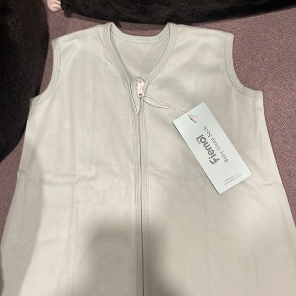 Fiemol Green NEW sleep sack 6-12 months - Picture 2 of 4